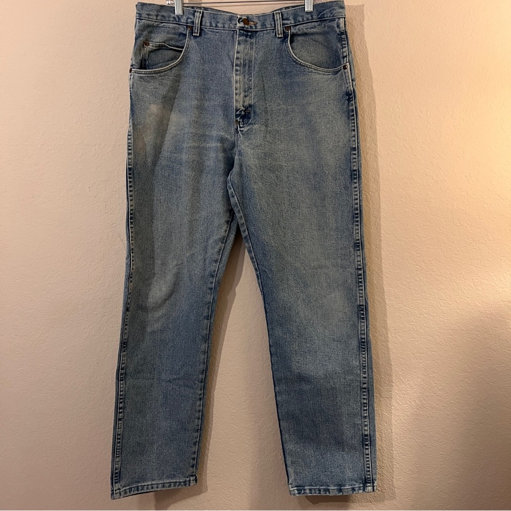 Wrangler Jeans 38x34 Rugged Wear Relaxed Fit Jeans Vintage Indigo